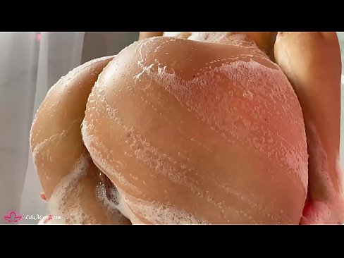 ❤️ Brunette වයිබ්‍රේටරය සමඟින් පුසි ස්වයං වින්දනයේ යෙදී ස්නානය කිරීමේදී දැඩි ලෙස සුරාන්තයට පත් කරයි ️❌ Fucking si.porngameshub.ru ❤